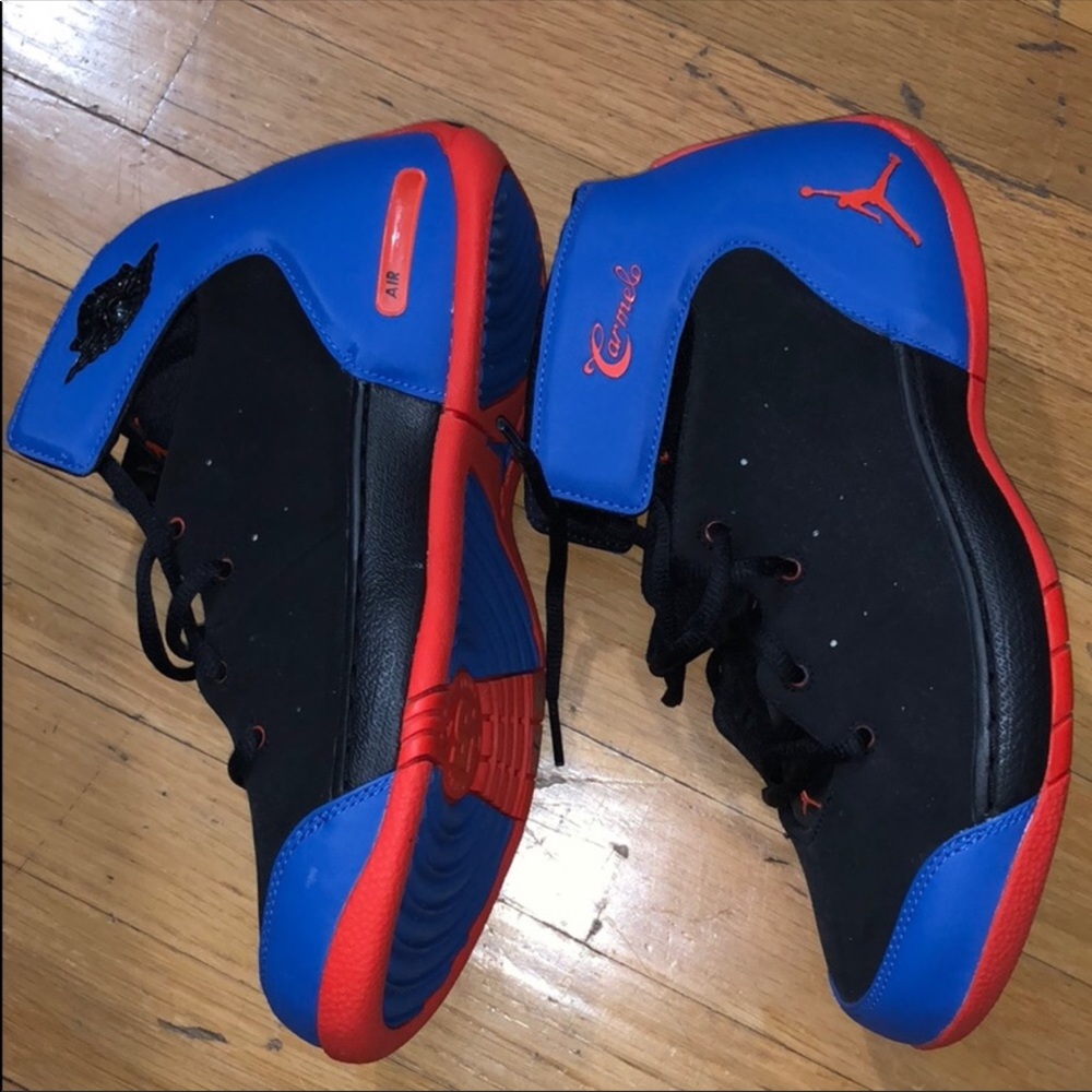 Nike Carmelo Jordan Big Kid size 7y